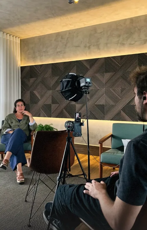 Gravação FourM com câmera e luz